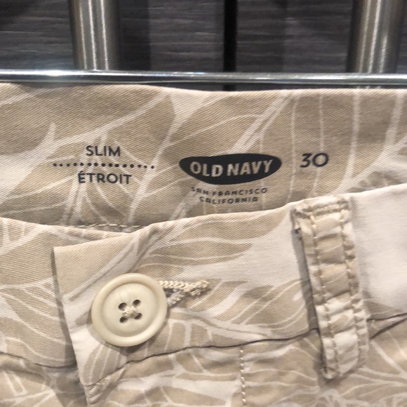 OLD NAVY FLORAL PRINT CHINOS - Picture 3 of 8